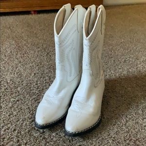 Cowboy boots size kids 2